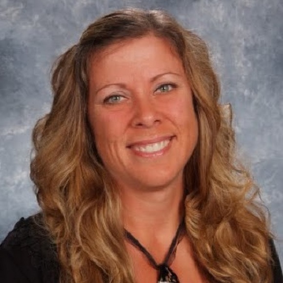 Meet your Posher, Lisa - Picture 1 of 1